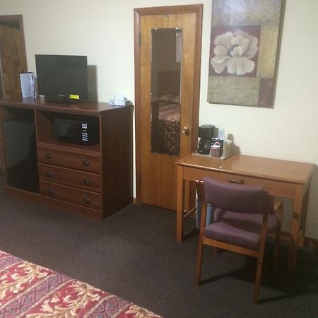 Budget Inn Oskaloosa מראה חיצוני תמונה