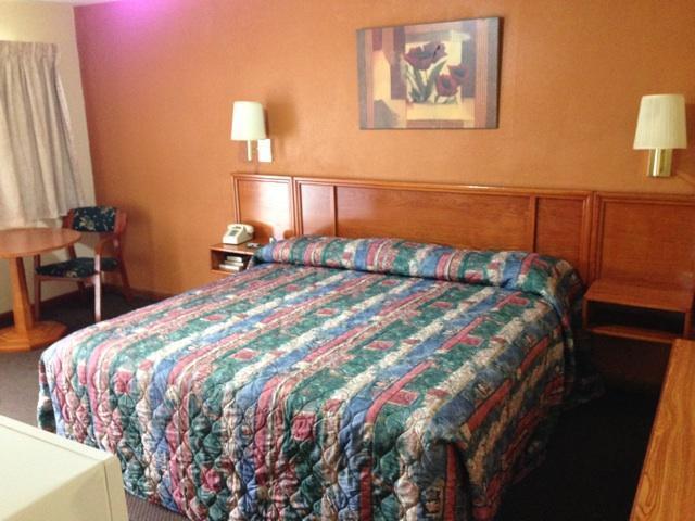 Budget Inn Oskaloosa חדר תמונה