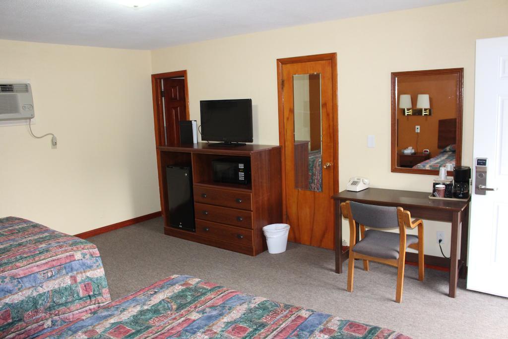 Budget Inn Oskaloosa חדר תמונה