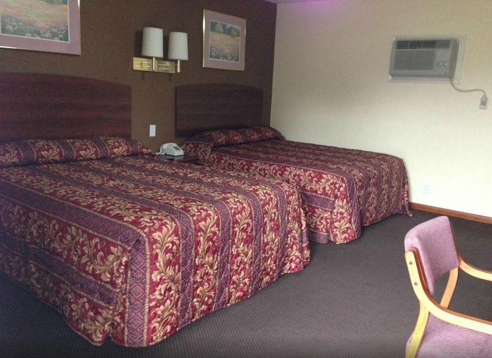Budget Inn Oskaloosa מראה חיצוני תמונה