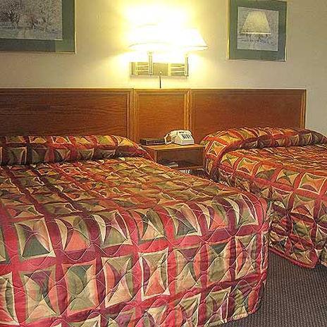 Budget Inn Oskaloosa מראה חיצוני תמונה